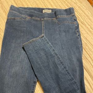 Madewell pull on jeans. Pockets
